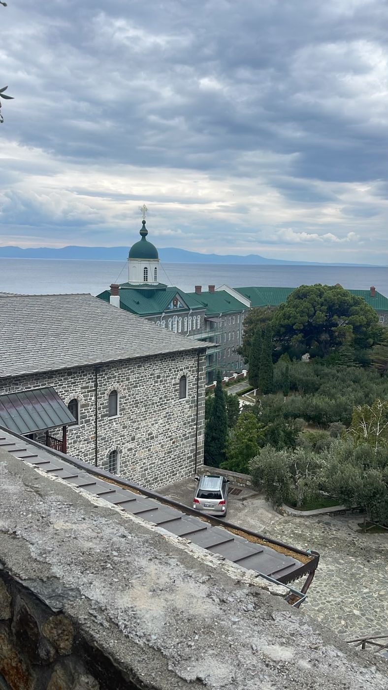 Mănăstirea Sfântului Mare Mucenic Pantelimon, văzută de sus